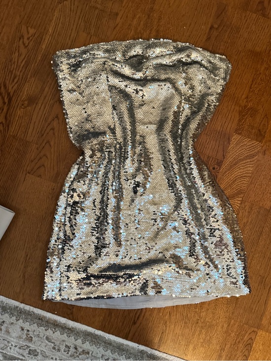 Superdry Dresses & Skirts - Superdry Sequin Strapless Dress